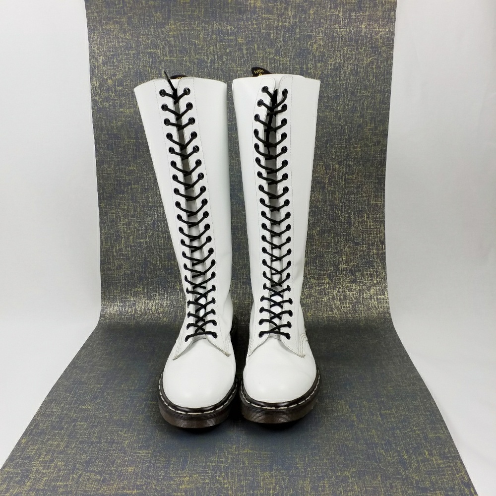 Dr Martens 20 Eye Tall Boot White UK 8 US L10 M9
